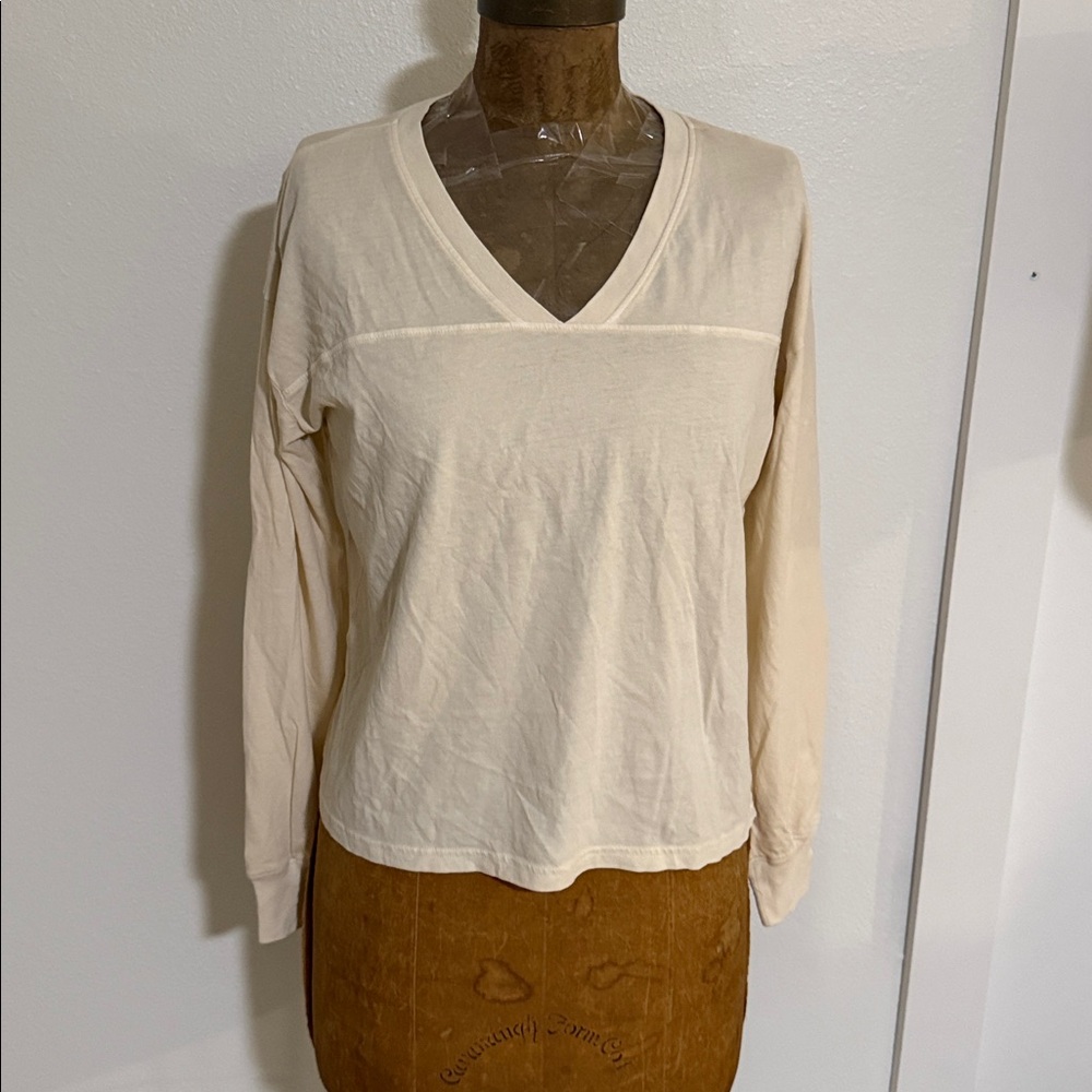 NWT Victoria’s Secret Pink Ace Cotton V-Neck Long Sleeve T-Shirt Cream Size XS